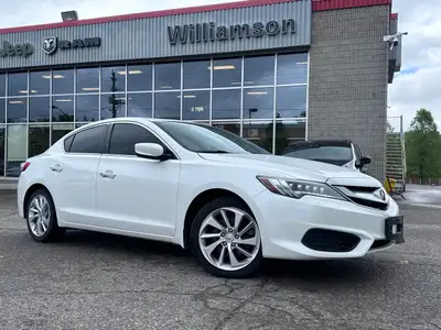 Leather, BackUp Camera, Bluetooth, Sunroof / Moonroof, Heated Seats, New Tires, New Brakes, Local Tr...