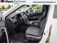Sunroof, Heated Steering Wheel, Power Liftgate, Heated Seats, Aluminum Wheels! Compare at $33256 - O... (image 7)