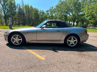 2003 Honda S2000 – No Accidents | Extremely Low KM’s | Iconic & Collectible RoadsterHere’s your chan... (image 3)