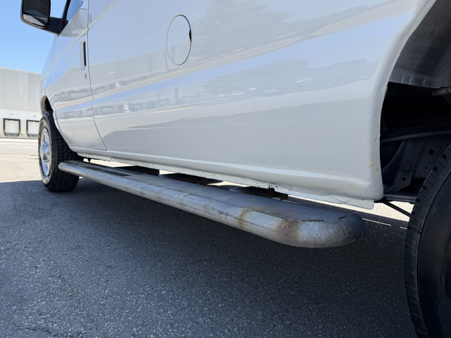 2013 Ford F-250 XL CARGO in Cars & Trucks in Oakville / Halton Region - Image 2