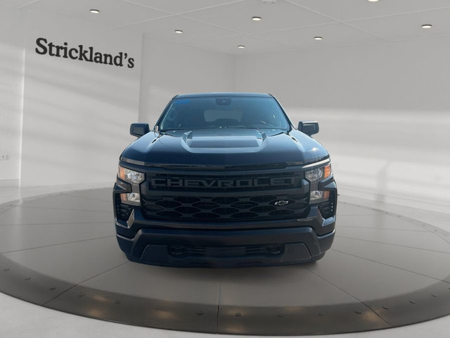 2023 CHEVROLET SILVERADO 1500 CREW CAB 4X4 WT in Cars & Trucks in Stratford - Image 3