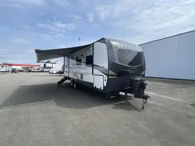 Forest River Rockwood Ultra Lite travel trailer 2606WS highlights: Rear Bath Theater Seating Booth D...
