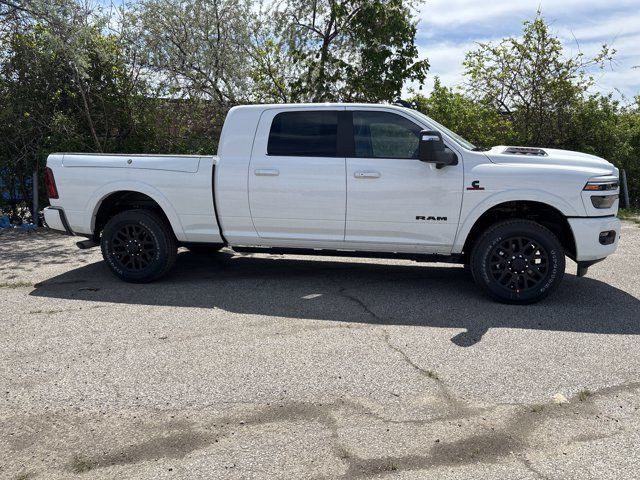 2025 Ram 3500 Limited in Cars & Trucks in Mississauga / Peel Region - Image 4