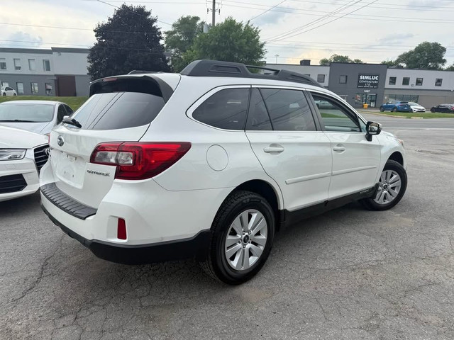 2017 Subaru Outback Premium / SUN ROOF / TWO KEYS / LOW KMS in Cars & Trucks in Ottawa - Image 4