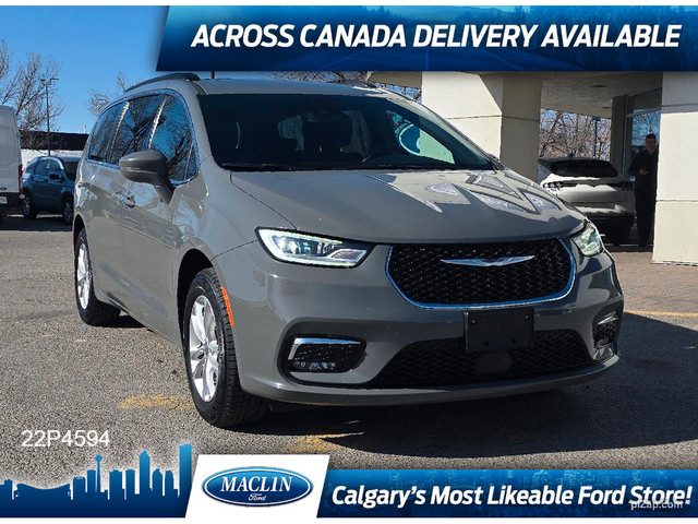 2022 Chrysler Pacifica TOURING AWD in Cars & Trucks in Calgary