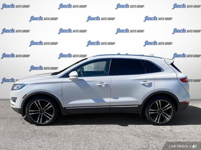 2017 Lincoln MKC Reserve LEATHER | HEATED SEATS | ALL WHEEL D... in Cars & Trucks in London - Image 3