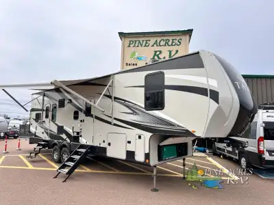 Jayco Talon toy hauler 335T ( L18C ) highlights: Dual Entry Doors Factory Installed Gas Generator Do...