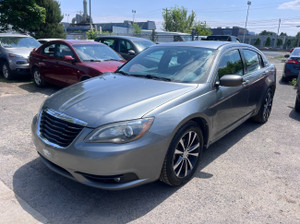 2011 Chrysler 200 S