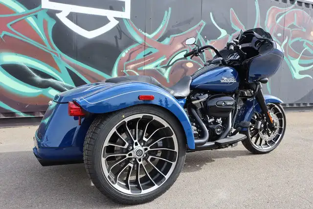 2023 Harley-Davidson FLTRT - Road Glide 3 in Street, Cruisers & Choppers in Strathcona County - Image 5