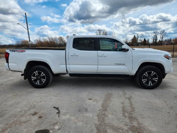 2019 Toyota Tacoma TRD SR5 SPORT LOCAL CONSIGNMENT! in Cars & Trucks in Winnipeg - Image 4