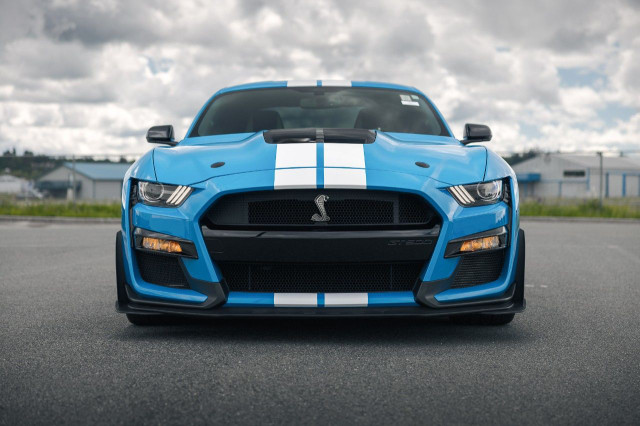 2022 Ford Mustang in Cars & Trucks in Delta/Surrey/Langley - Image 3