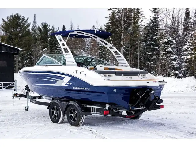 2025 Chaparral 21 SSI in Powerboats & Motorboats in Québec City - Image 12