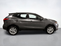 Our top of the line used 2017 Nissan Qashqai SV that's street savvy and road trip ready in Gun gray... (image 5)