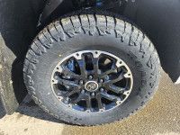 2024 Toyota Tundra 4x4 Crewmax Limited Hybrid, 3.5L V6 Hybrid, Leather Heated/Ventilated Front Seats... (image 9)