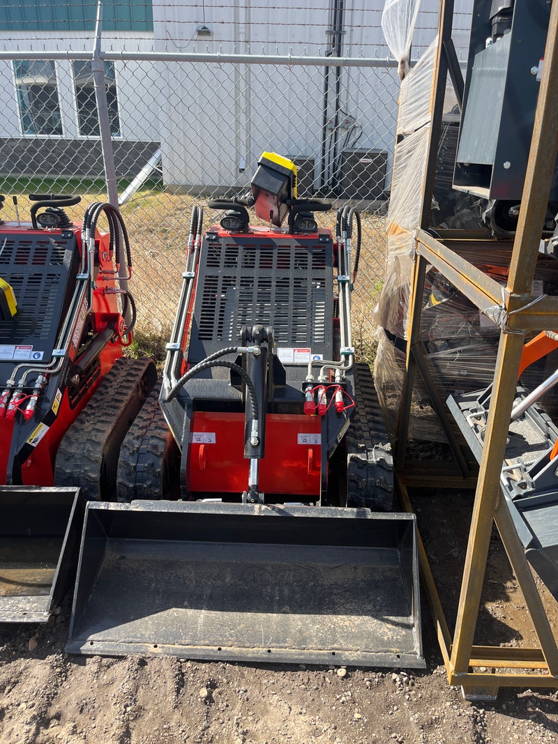 2024 AGT Industrial LRT23 Mini Skid Steer Track Loader Heavy Trucks