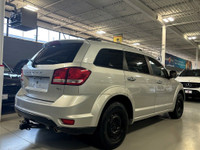 **SPRING SPECIAL!** FEATURING : V6 POWERED, AWD, REMOTE START, DRAWTITE TRAILER HITCH, FINISHED IN S... (image 3)