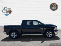 - ACCIDENT FREE - 5.7L V8 HEMI - CLOTH SEATS - HANDS-FREE BLUETOOTH STREAMING - TRAILER TOW MIRRORS... (image 6)