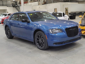 2022 Chrysler 300 300 Touring