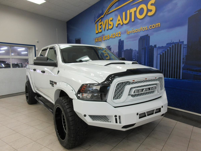 RAM 1500 CLASSIC 2021 EXPRESS CREW-CAB BOITE 5'7" NIGHT EDITION  in Cars & Trucks in Lévis - Image 4