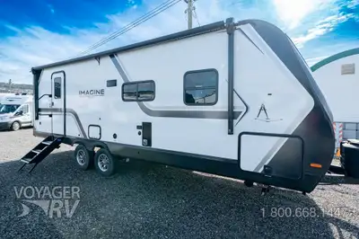 Located in Winfield, BC Call or Text 250-766-4607 Voyager RV Centre 1-800-668-1447 Peace of Mind Pac...
