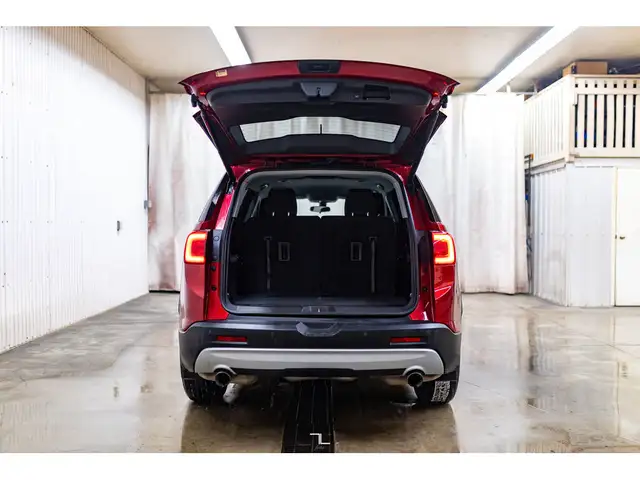 2019 GMC Acadia AWD SLE PSeat BCam in Cars & Trucks in Calgary - Image 11