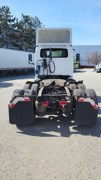Ryder Stock ID: 239939 Transmission Type/Speed: Auto 13 Engine: DIESEL X15 GHG'17 450/1800 Horse Pow... (image 6)