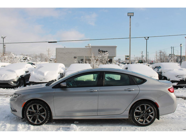  2015 Chrysler 200 S AWD, DÉMARREUR A DISTANCE, MAGS, NAVIGATION in Cars & Trucks in Longueuil / South Shore - Image 3