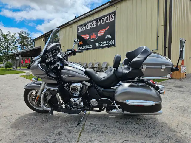 2014 Kawasaki Vulcan 1700 Voyager in Street, Cruisers & Choppers in Peterborough - Image 3