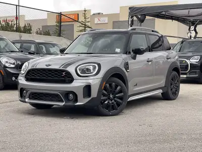 This incredible 2023 Mini Countryman S has so many features! Heated seats, AWD system, apple carplay...