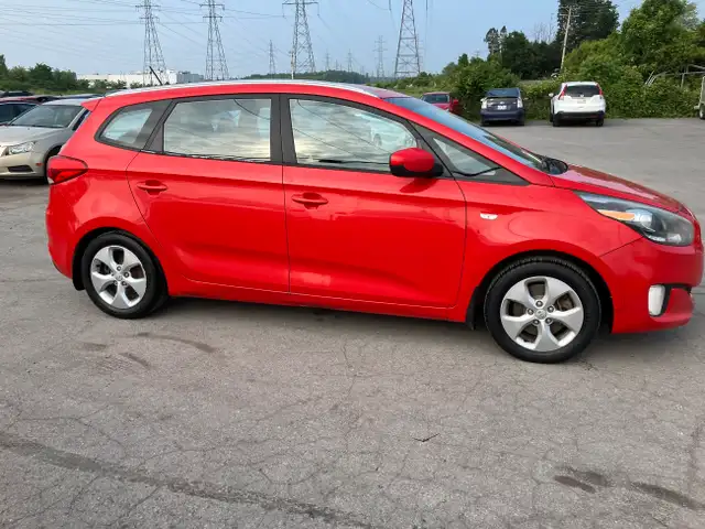 2015 Kia Rondo LX in Cars & Trucks in Laval / North Shore - Image 5