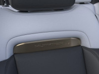 You are going to love our incredible 2024 GMC HUMMER EV 3X 4WD that blends zero emissions and zero l... (image 5)