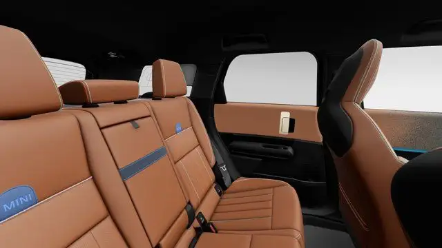 2025 MINI Countryman SE | Premier | Style Favoris | Att in Cars & Trucks in City of Montréal - Image 13