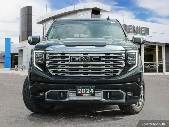2024 GMC Sierra 1500 Denali | V8 | Heads Up Display | Sunroof in Cars & Trucks in Windsor Region - Image 3