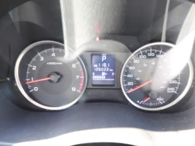 Subaru Impreza Premium 2016 in Cars & Trucks in City of Montréal - Image 35