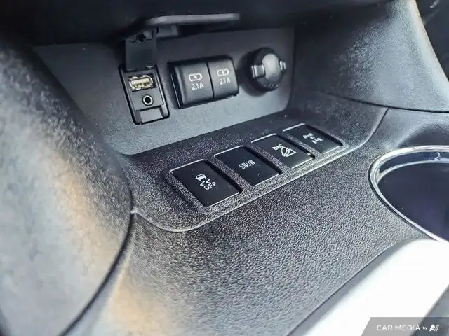2017 Toyota Highlander XLE in Cars & Trucks in Ottawa - Image 36