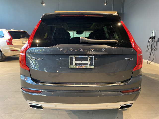 2021 Volvo XC90 T6 AWD Momentum (7-Seat) in Cars & Trucks in Edmonton - Image 4