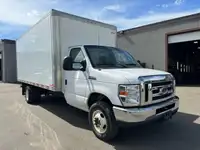 2019 Ford E-450 XLT Box Truck 16ft Fiberglass