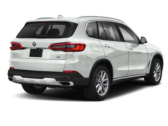 2022 BMW X5 in Cars & Trucks in Markham / York Region - Image 2
