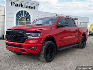 2022 RAM 1500 Laramie Night Edition Crew 4x4 Hemi Nav Heated Leather Seats Remote Start