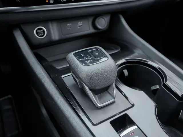 2023 Nissan Rogue SV in Cars & Trucks in Oshawa / Durham Region - Image 16