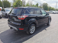 • Power_Steering • Power_Brakes • Power_Windows • Power_Seat • Power_Mirrors • Power_Locks • Keyless... (image 4)