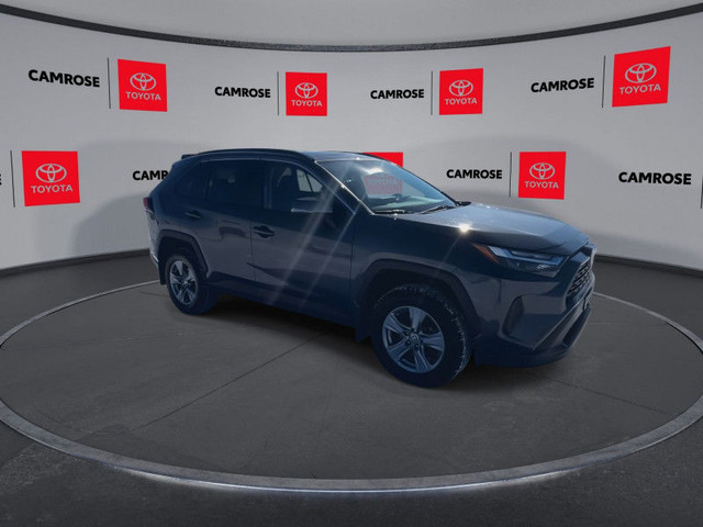 2022 Toyota RAV4 XLE in Cars & Trucks in Edmonton - Image 2