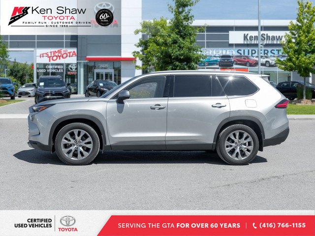 2024 Toyota Grand Highlander Limited LOW KM AND READY TO DRIVE in Cars & Trucks in City of Toronto - Image 4