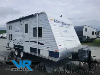 VR Thetford Paiement à partir de 0$/sem. + TX. 2007 Sun Valley Road Runner 210RB LITS SUPERP 3465 lb...