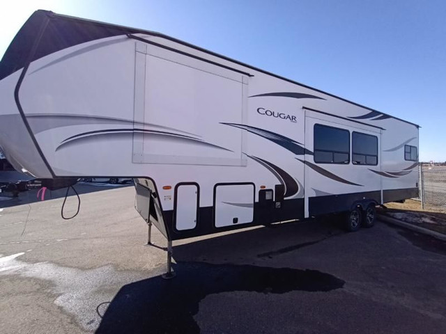 2020 Keystone RV Cougar 364BHL dans Caravanes classiques  à Red Deer - Image 3