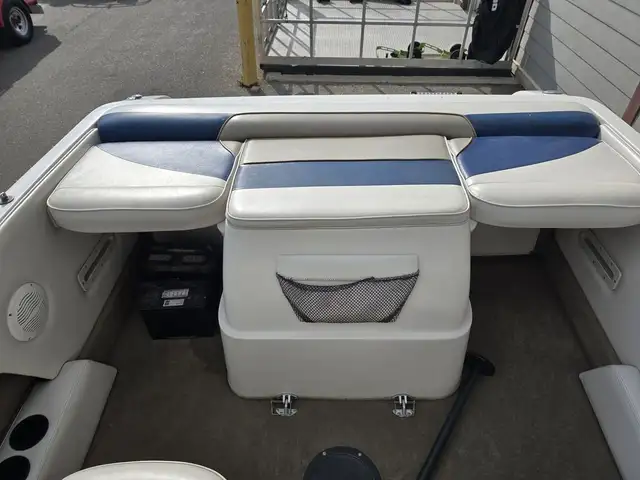 2001 Reinell Boats 203 LS FINANCING AVAILABLE in Powerboats & Motorboats in Saskatoon - Image 22