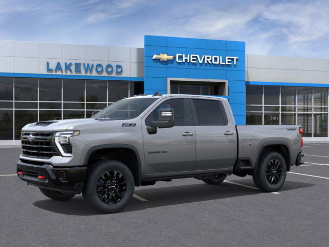 2025 Chevrolet Silverado 2500HD LT in Cars & Trucks in Edmonton - Image 2