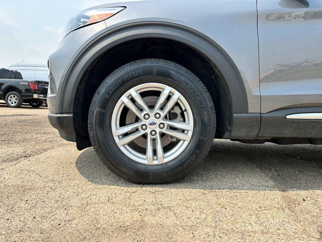 2023 Ford Explorer XLT | Rear Cam | Heated Seats in Cars & Trucks in Edmonton - Image 3