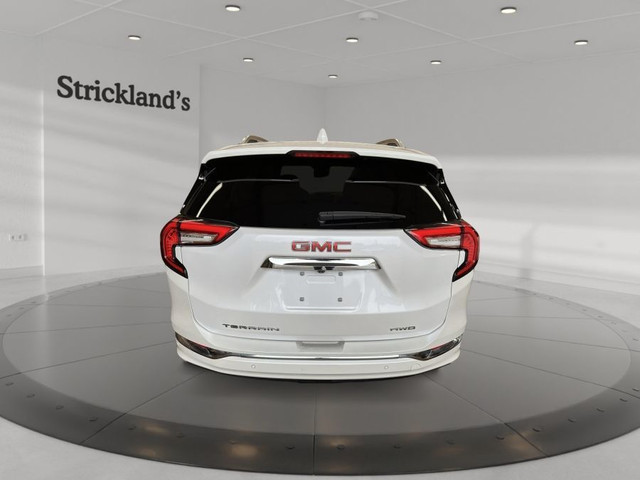 2023 GMC TERRAIN DENALI AWD in Cars & Trucks in Stratford - Image 4