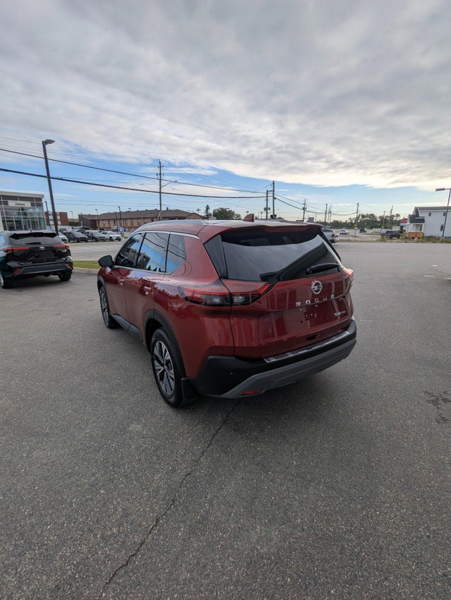2021 Nissan Rogue SV in Cars & Trucks in Timmins - Image 3